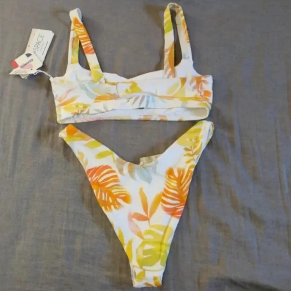 L*Space Flora Top Summer Tropics Cabana Bottoms Tropical Print Bikini Set